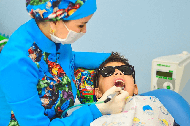 Pediatric Dentistry: How to Make Your Child’s First Dental Visit a Success