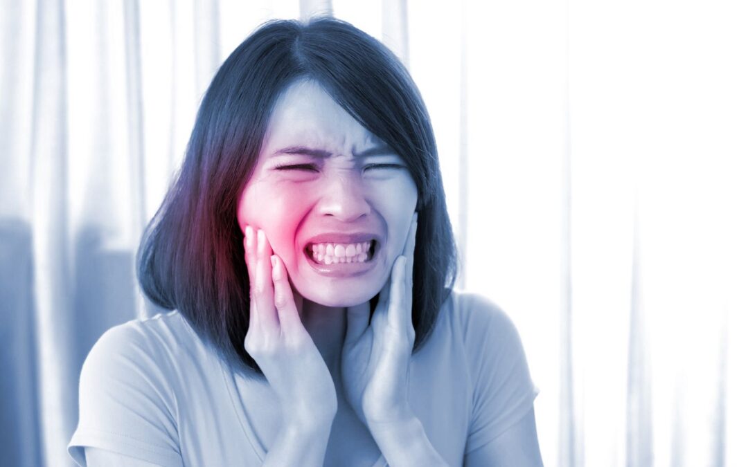 Winter Oral Health Challenges: Common Problems and How to Prevent Them